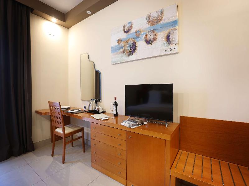 Agora Hotel Sure Hotel Collection By BW - Oda
