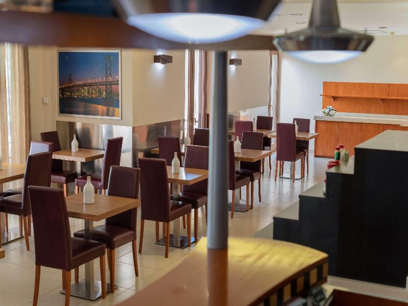 Agora Hotel Sure Hotel Collection By BW - Restoran