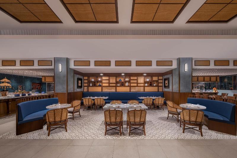 The Laguna Resort & Spa - Restoran
