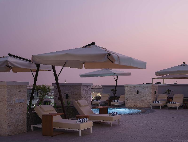 Doubletree By Hilton Muscat Qurum - Havuz