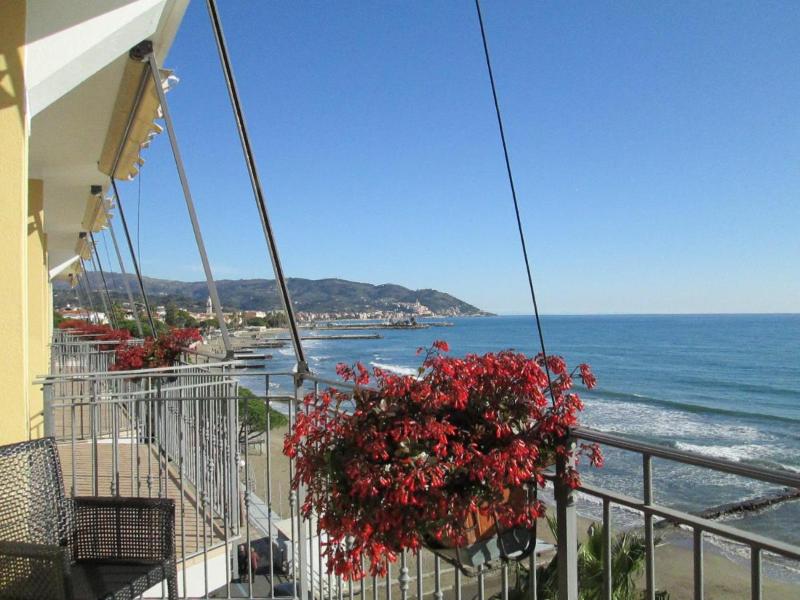 B&B Hotel Diano Marina - Genel