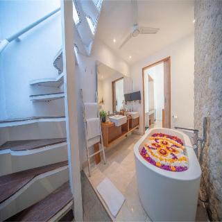 The Jimbaran Beach Villa by Ini Vie Hospitality fotoÄŸrafÄ±