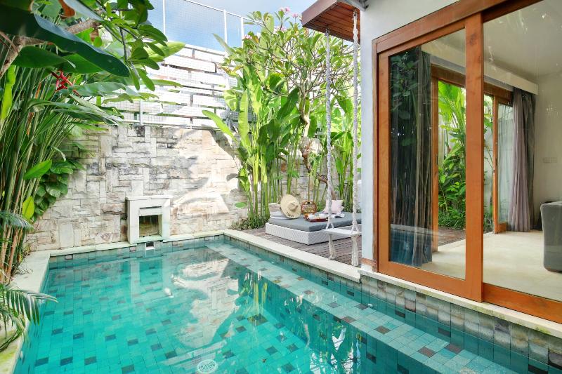 The Jimbaran Beach Villa by Ini Vie Hospitality - Havuz