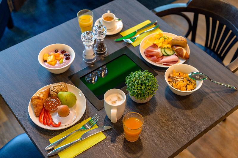 Hotel Kiel-Schwedenkai - Restoran