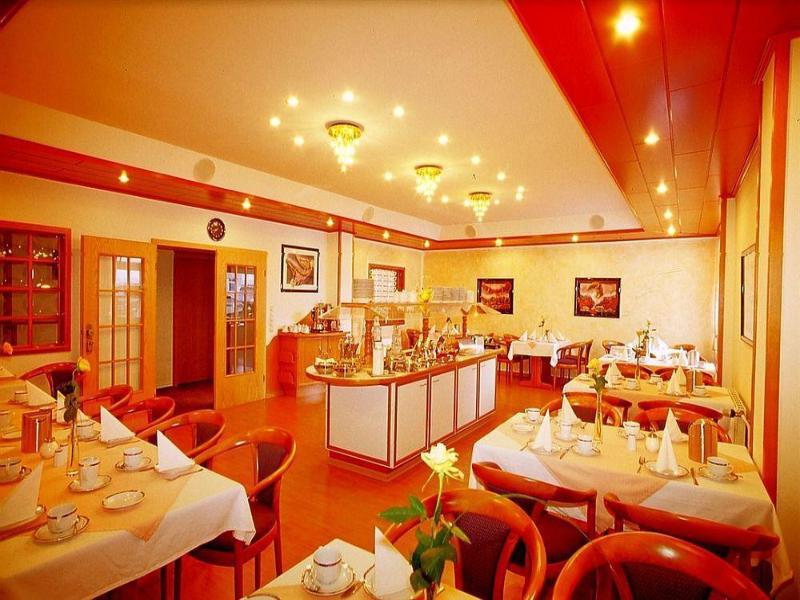 Hotel Am Schwedenkai Kiel - Restoran