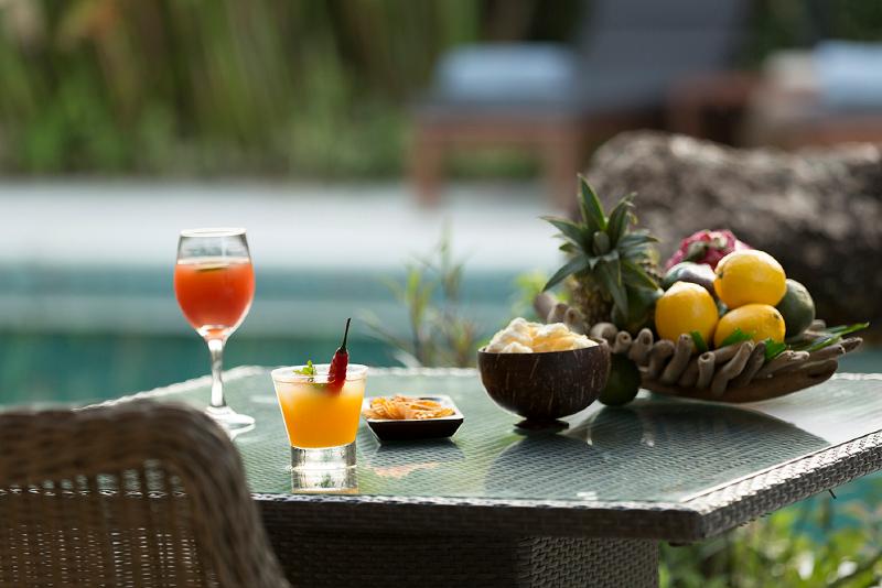 The Pavilions Bali - Bar