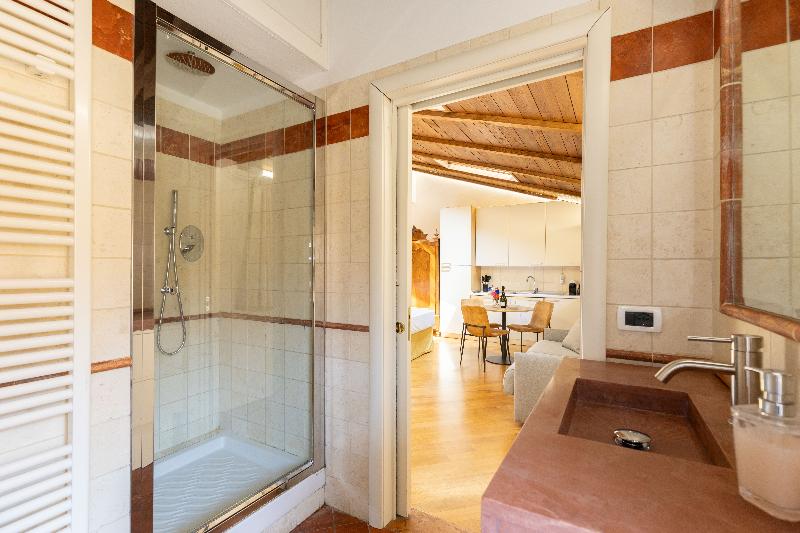 BolognaRoomscom - Frassinago Deluxe - Oda