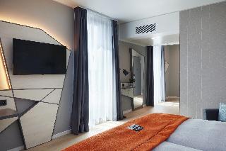 Holiday Inn - the niu, Hub Dusseldorf Messe fotoÄŸrafÄ±