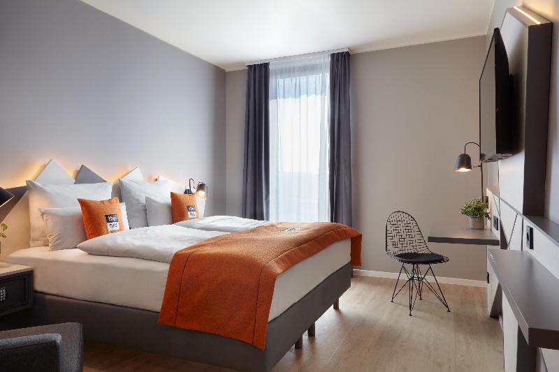 Holiday Inn - the niu, Hub Dusseldorf Messe - Oda