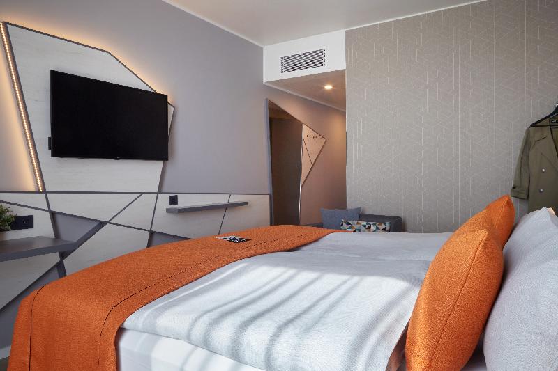 Holiday Inn - the niu, Hub Dusseldorf Messe - Oda