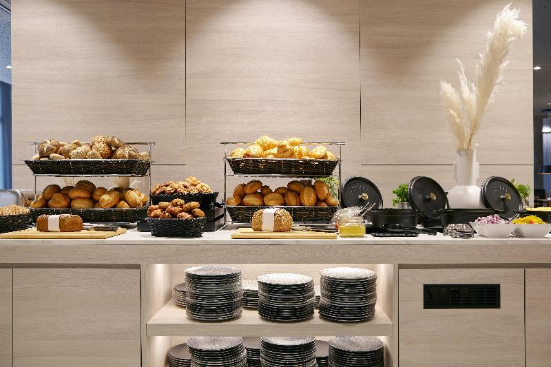 Holiday Inn - the niu, Hub Dusseldorf Messe - Restoran