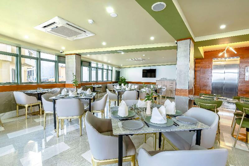 Marukab Plaza - Restoran