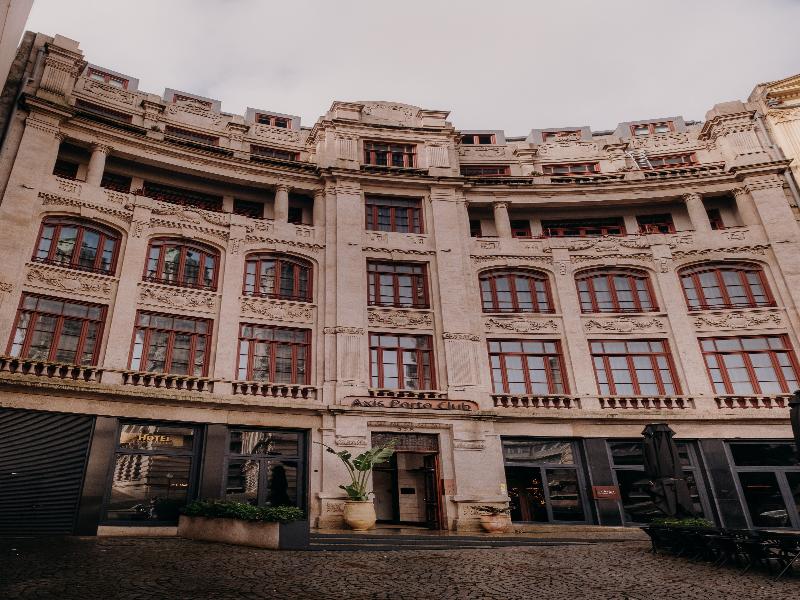 Axis Porto Club - Genel