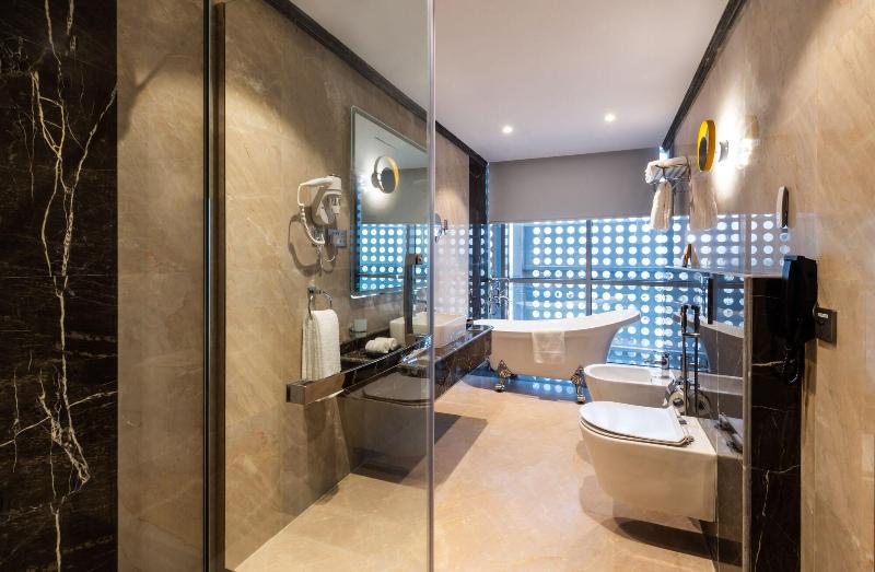 Warwick Riyadh Hotel - Oda
