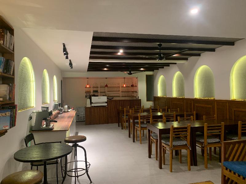 Courtyard Guesthouse - Restoran