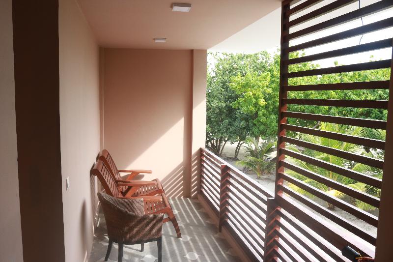 Courtyard Guesthouse - Teras