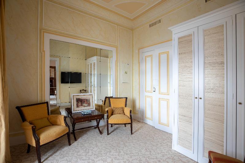Estoril Vintage Hotel - Oda