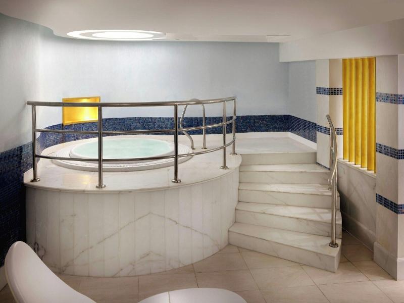Sheraton Oman - Genel