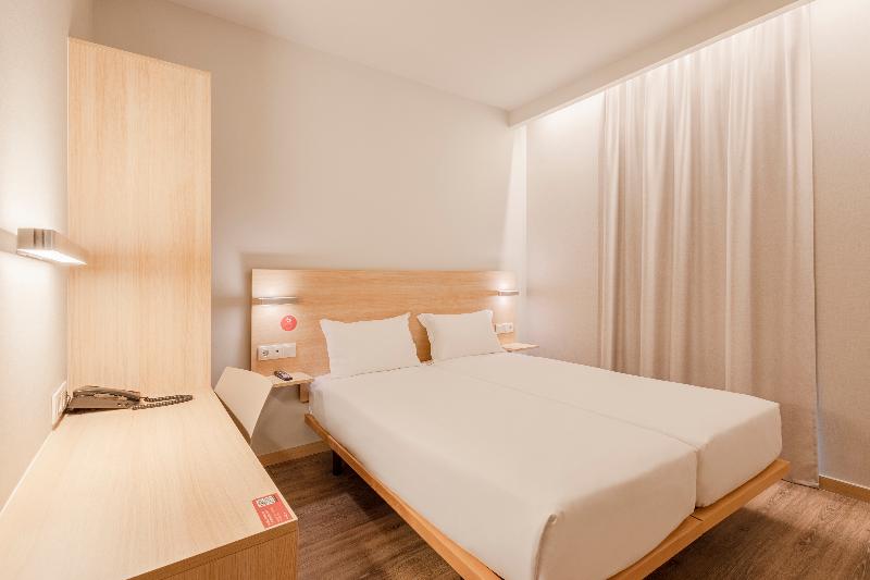 Moov Hotel Porto Centro - Oda