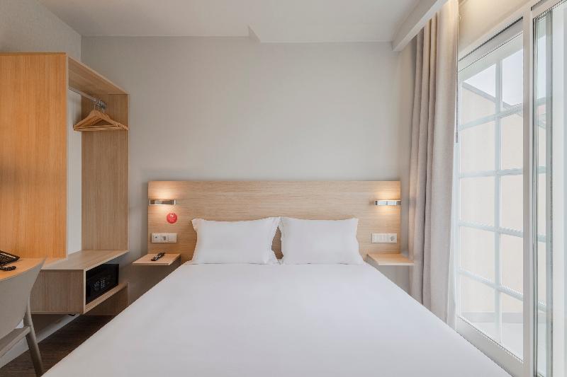 Moov Hotel Porto Centro - Oda