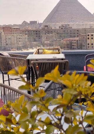 Pyramid Front Hotel fotoÄŸrafÄ±