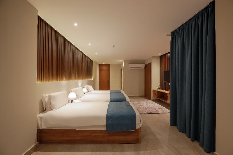 Pyramid Front Hotel - Oda