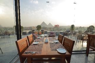 Pyramid Front Hotel fotoÄŸrafÄ±