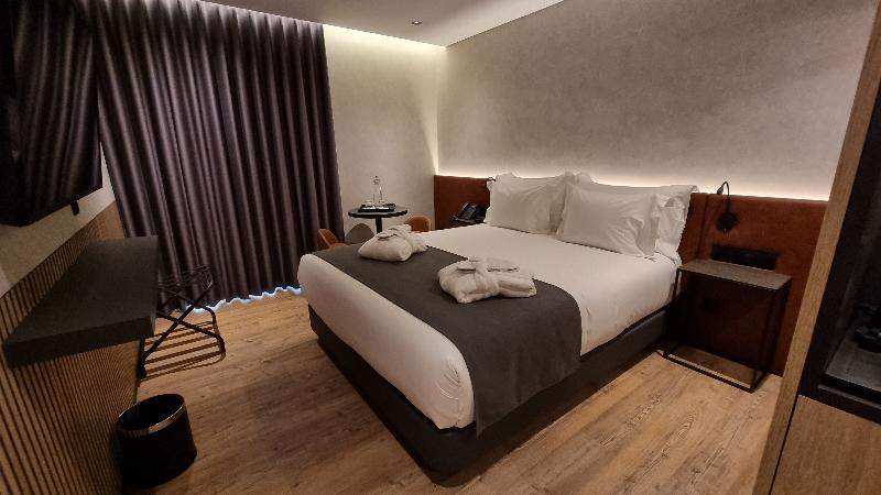 Hotel Principe Avila - Oda