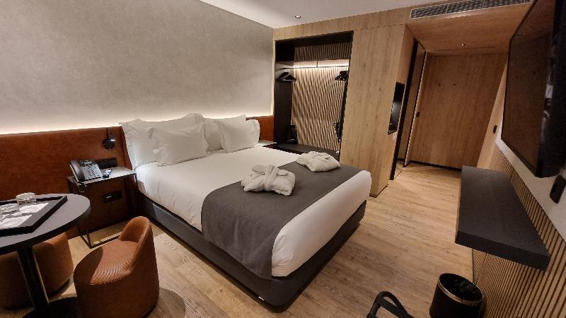 Hotel Principe Avila - Oda