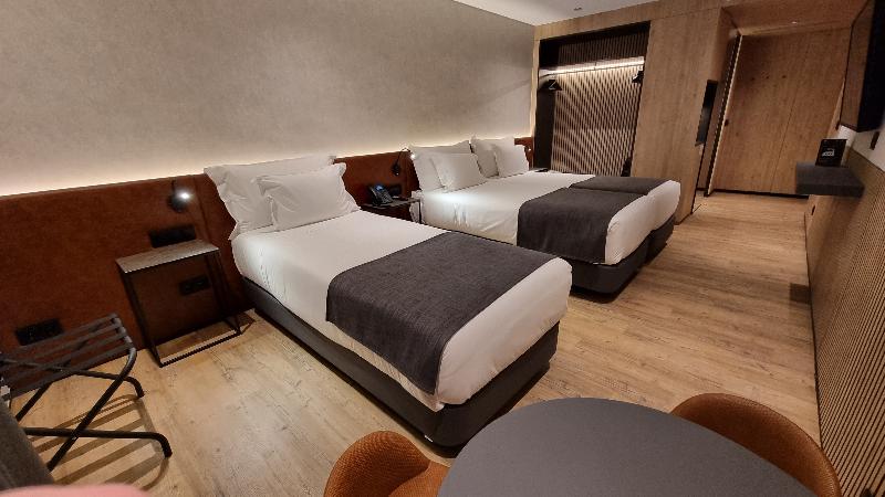 Hotel Principe Avila - Oda