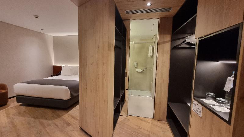 Hotel Principe Avila - Oda