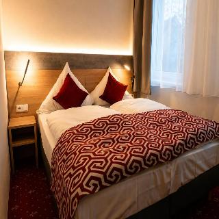 Hotel Mona otel fotoğrafı