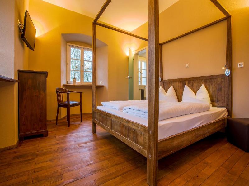 Hotel Fronfeste - Genel