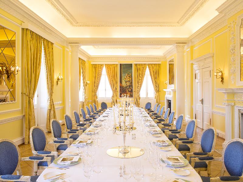 Villa Principe Leopoldo - Toplantı