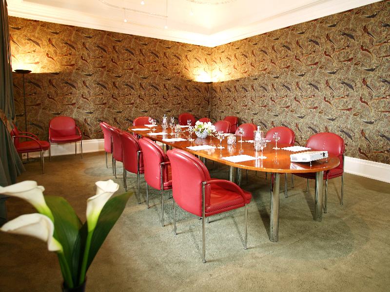 Villa Principe Leopoldo - Toplantı