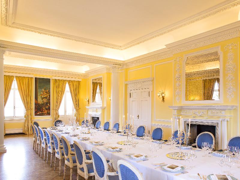 Villa Principe Leopoldo - Toplantı