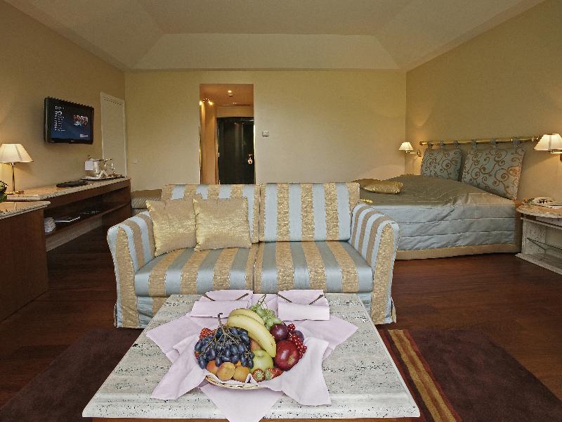 Villa Principe Leopoldo - Oda