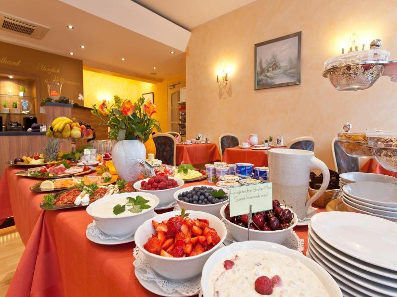 Landhotel Garni Engelhard - Genel