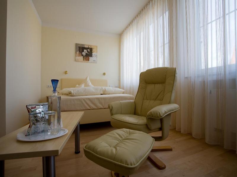 Landhotel Garni Engelhard - Genel