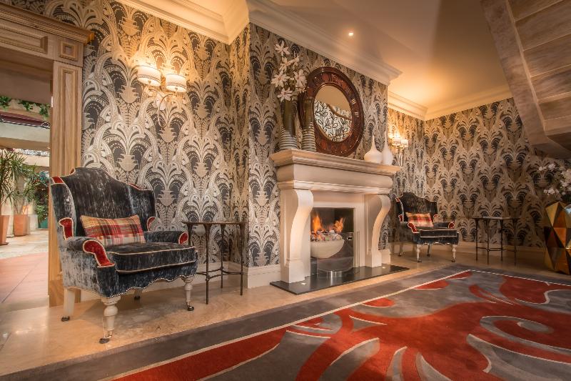 Grosvenor Pulford Hotel & Spa - Lobi