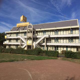 Premiere Classe Niort Est - La Creche