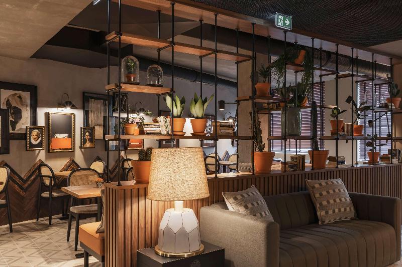 Fontinha Porto A Trademark Collection By Wyndham - Bar