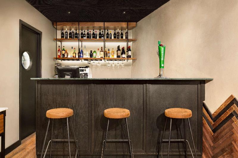 Fontinha Porto A Trademark Collection By Wyndham - Bar