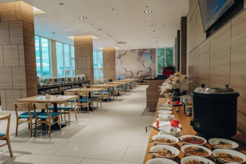 Aston Nagoya City Hotel - Restoran