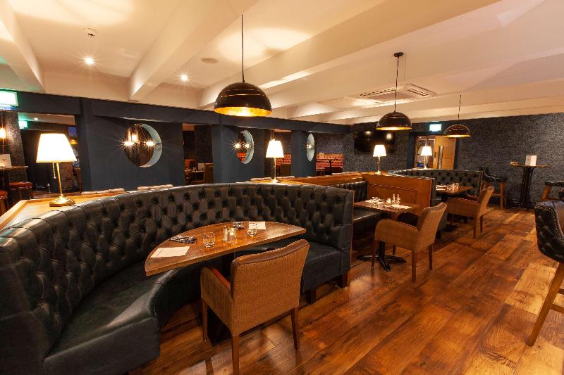 Best Western Plus White Horse Hotel - Bar