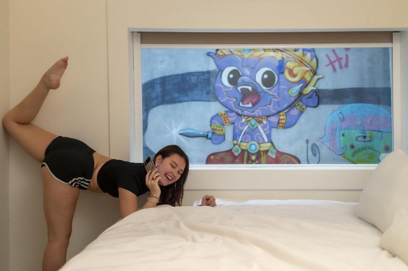 Jono Bangkok Asok Hotel - Oda