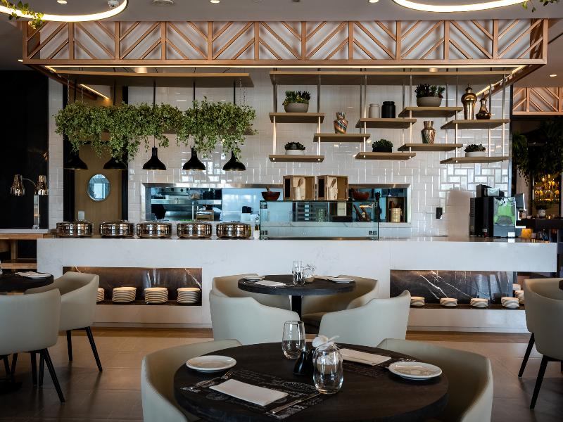 Damac Hills 2 Hotel, An Edge By Rotana Hotel - Restoran