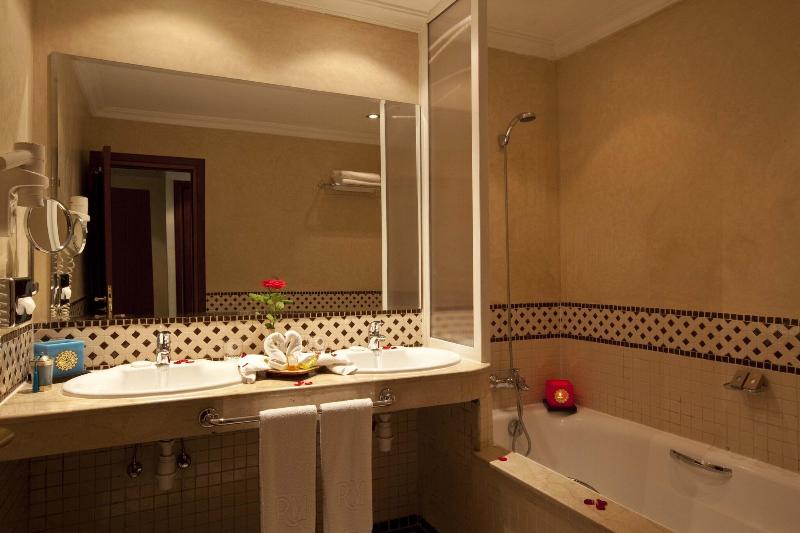 Grand Mogador Menara & Spa - Oda