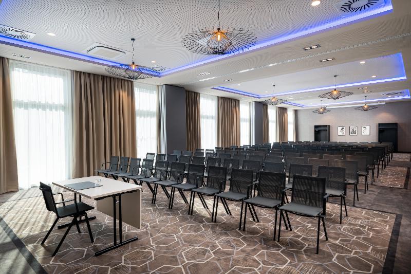 Leonardo Royal Hotel Cologne Bonn Airport - Toplantı