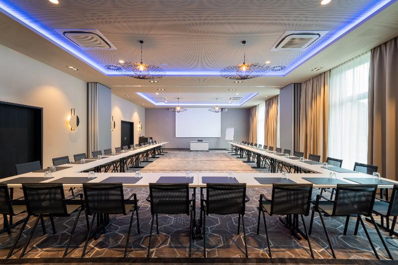 Leonardo Royal Hotel Cologne Bonn Airport - Toplantı